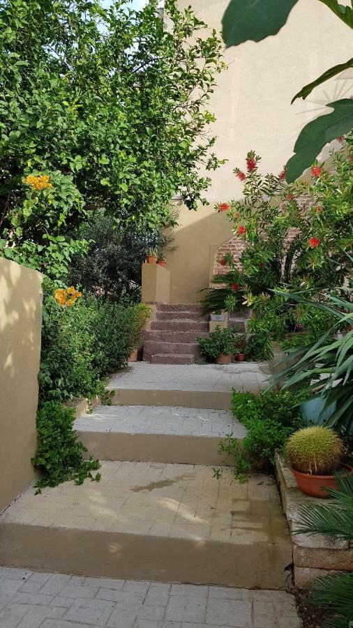 Piero'S Apartment كاربونيا المظهر الخارجي الصورة